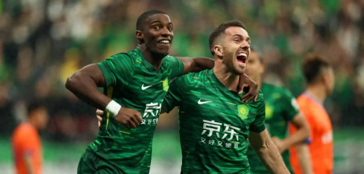 全队跑动量吓人