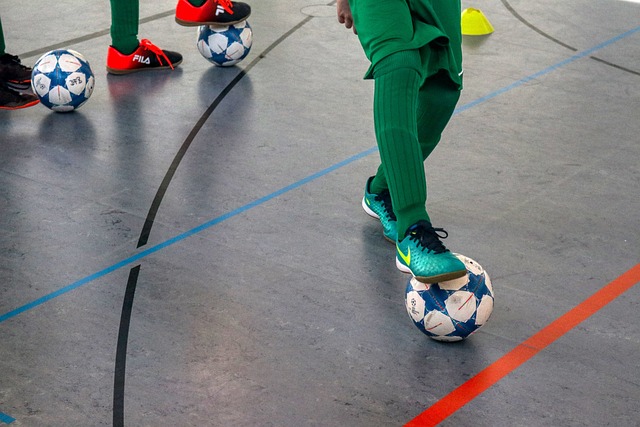 范德芬：我知道我加速后别人很难追上，那一刻只想着必须进球